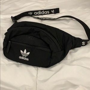 Adidas fanny pack